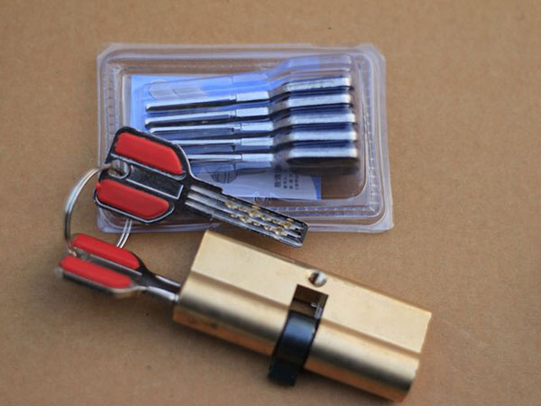 民乐24小时上门开锁公司